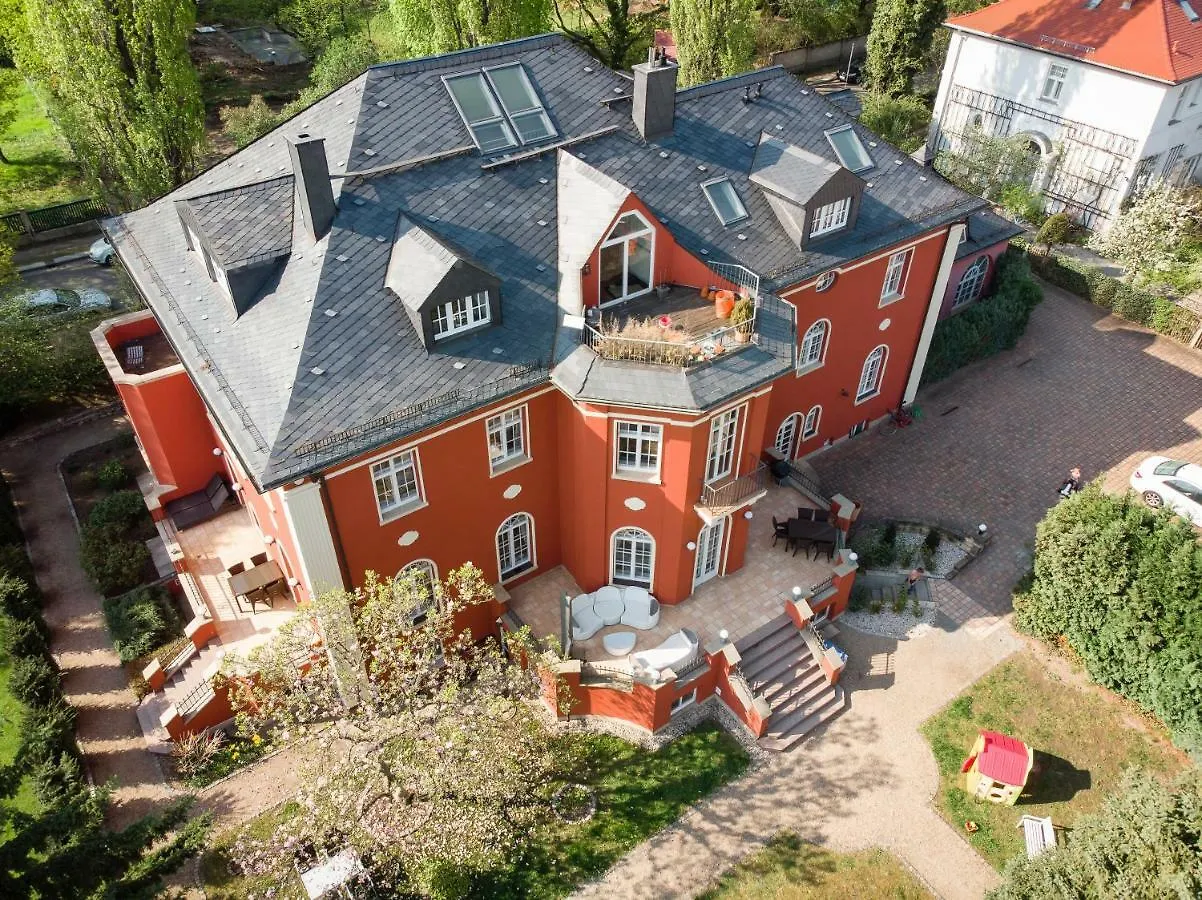Villa Am Park Apartment Dresden Germany